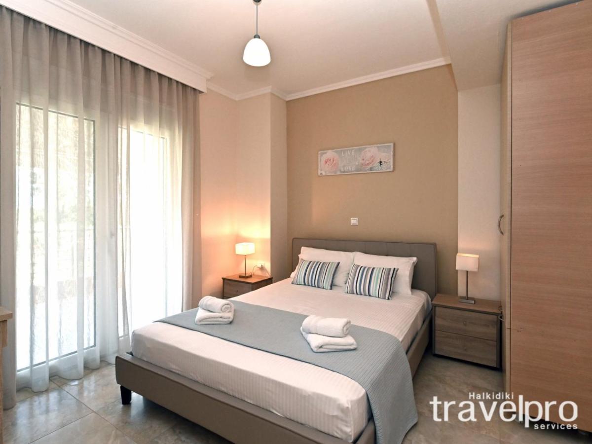 Villa Iris By Rentalspro Services - Agios Mamas Beach 외부 사진