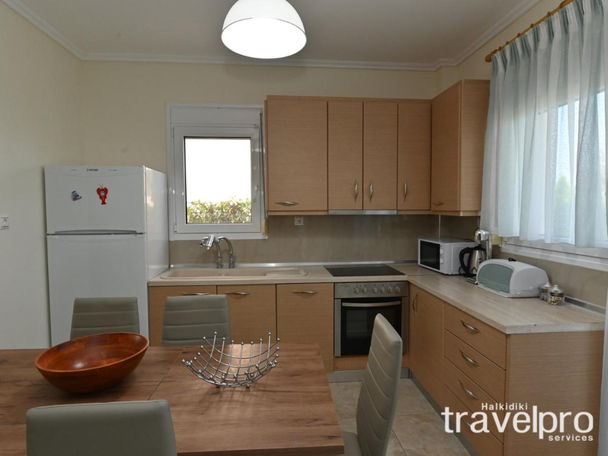 Villa Iris By Rentalspro Services - Agios Mamas Beach 외부 사진
