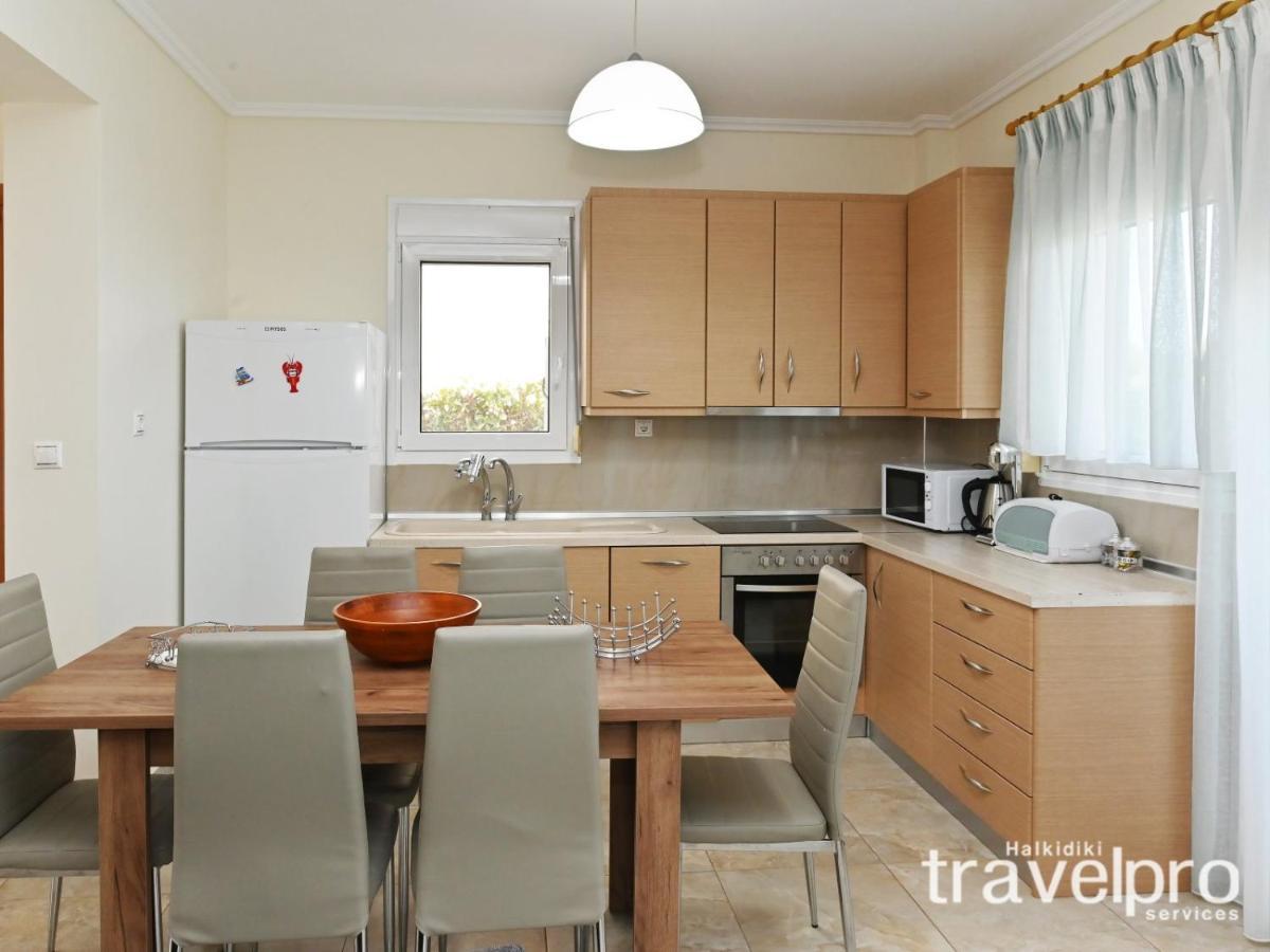 Villa Iris By Rentalspro Services - Agios Mamas Beach 외부 사진