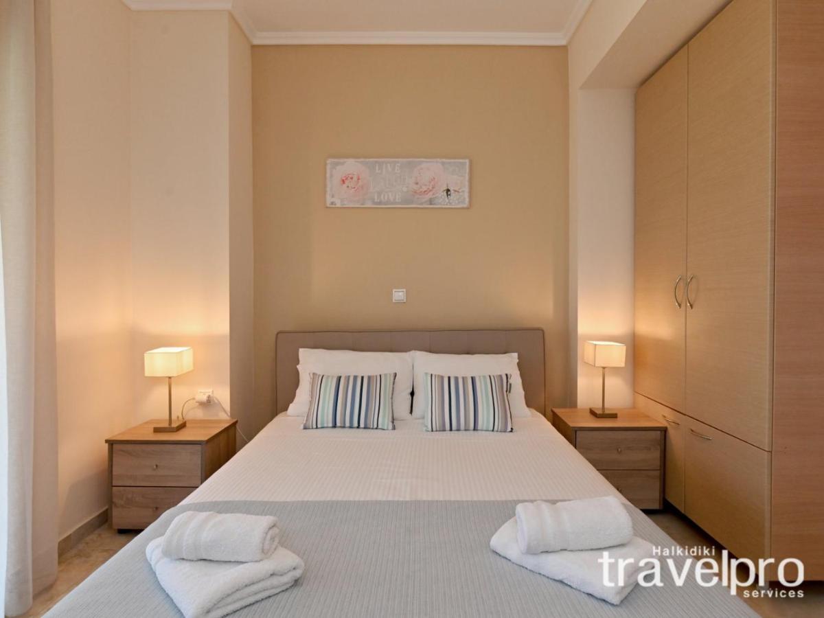 Villa Iris By Rentalspro Services - Agios Mamas Beach 외부 사진