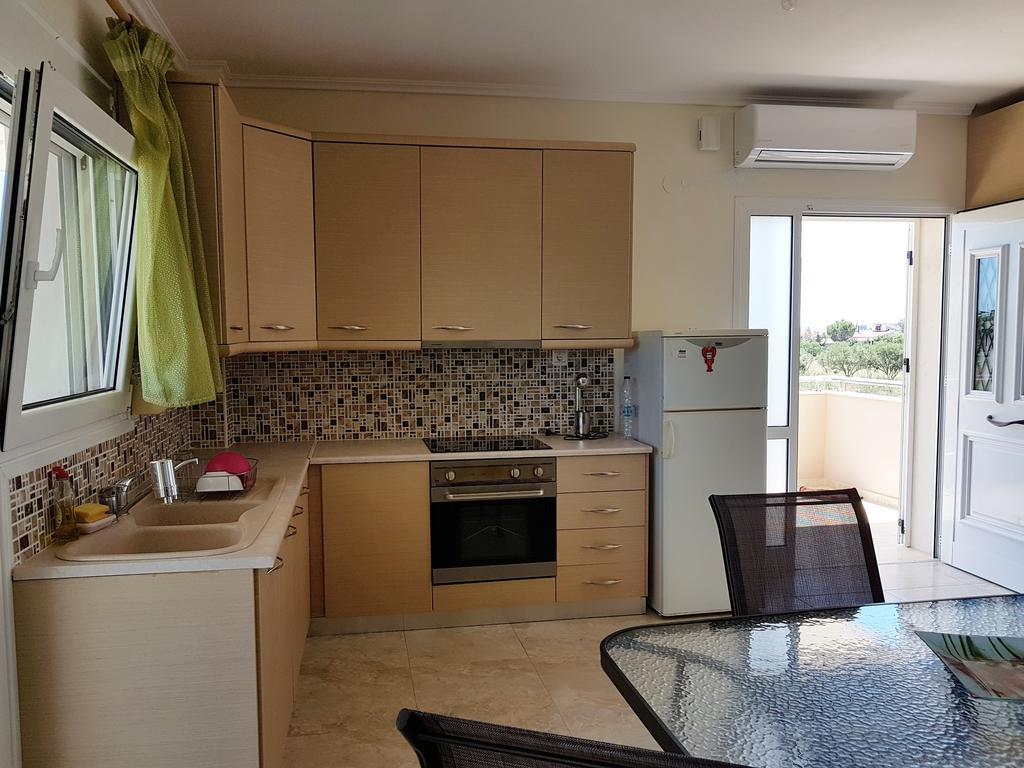 Villa Iris By Rentalspro Services - Agios Mamas Beach 외부 사진
