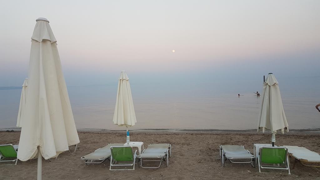 Villa Iris By Rentalspro Services - Agios Mamas Beach 외부 사진